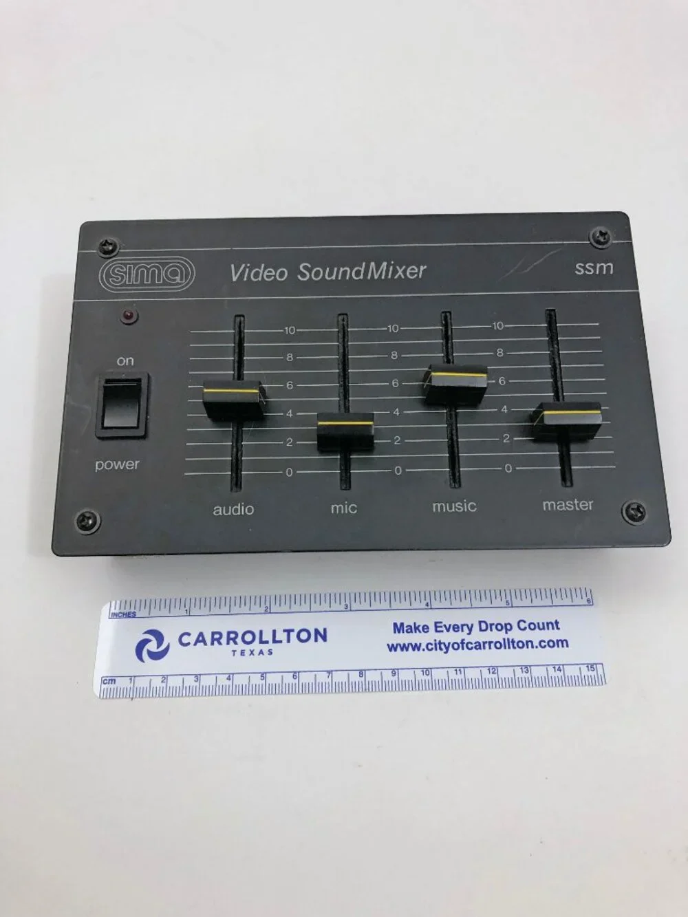SIMA Video Sound Mixer SSM untested AS-IS Preowned No Cords